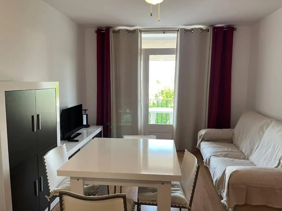 Bonito Apartamento Cerca Del Mar Empuriabrava 0*,  Spanien